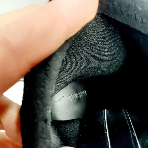 Forever 21 Faux Suede Metal-Toe Booties E311 - Picture 14 of 14